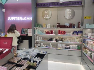 一個月開15家新店!這家美妝品牌店同時占據了本地生活圈、小紅書頭條!