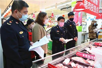 臨港區(qū):嚴格持續(xù)保障防疫物資和日用品價格穩(wěn)定